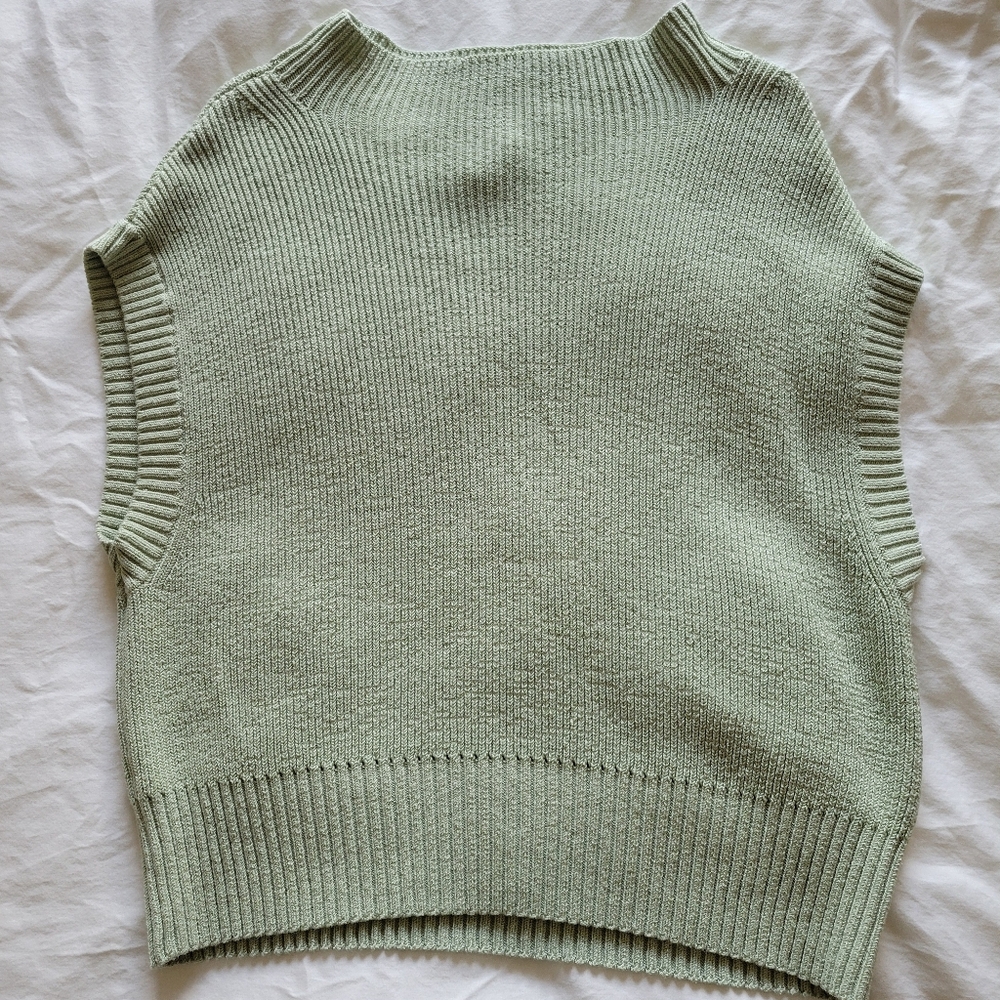 Maeve by Anthropologie Mock Neck Sweater Vest